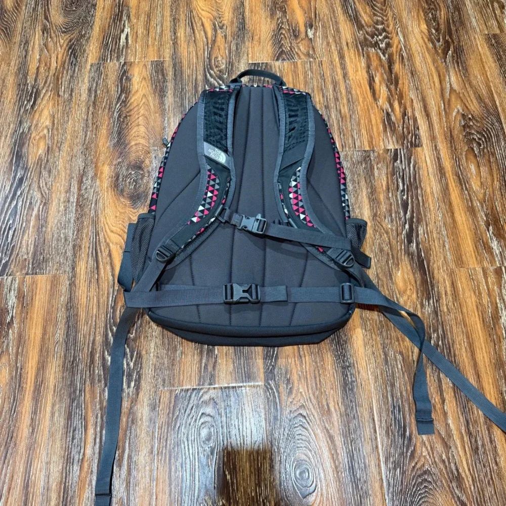 North Face Jester Backpack Womens Pink Black Geometric Triangle A93H Bookbag